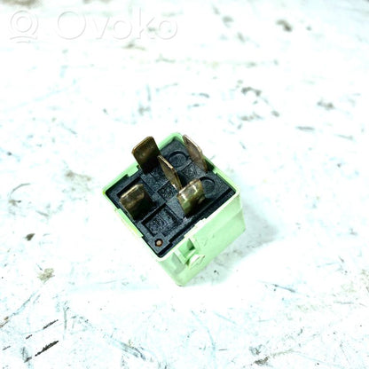 Degvielas sūkņa relejs