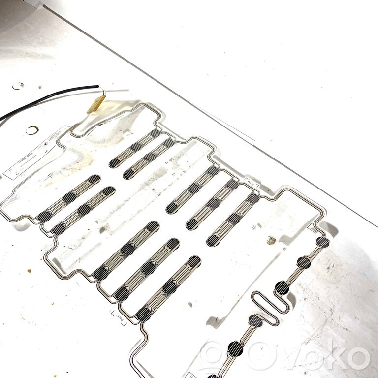 Cita veida sēdeklis (-i)