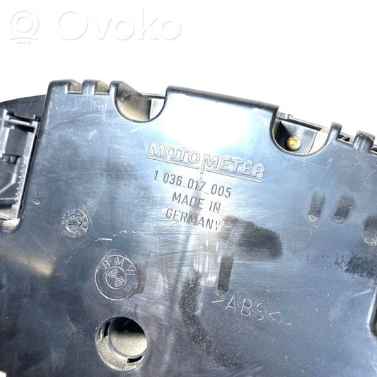 Spidometrs (instrumentu panelī)