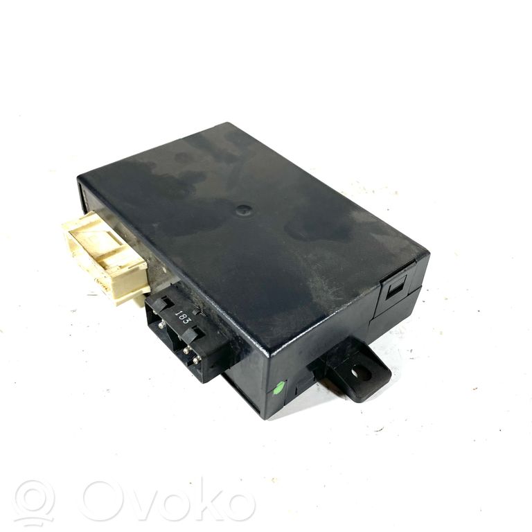 Centrālās atslēgas vadības bloks