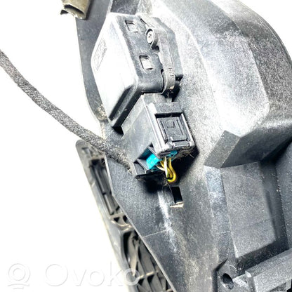 Elektriskais gāzes pedālis / sensors