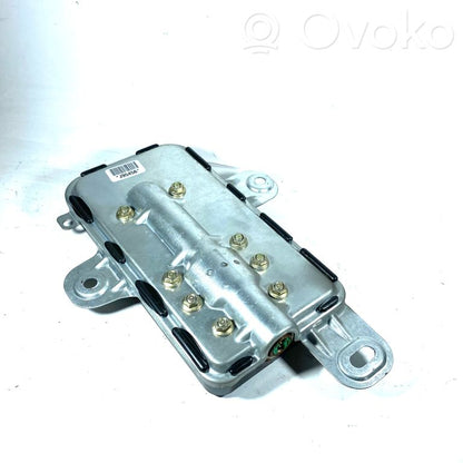 Priekšējo durvju drošības spilvens