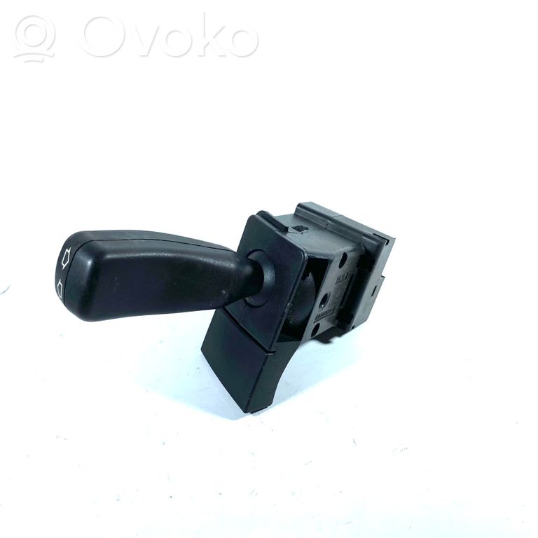 Stūres stāvokļa regulēšanas rokturītis