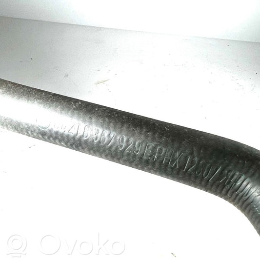 Caurulīte (-es) / šļūtene (-es)