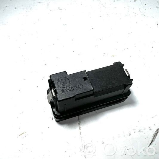 Avārijas lukturu slēdzis