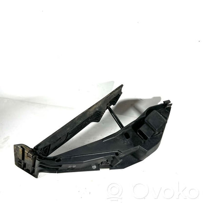 Electric accelerator pedal