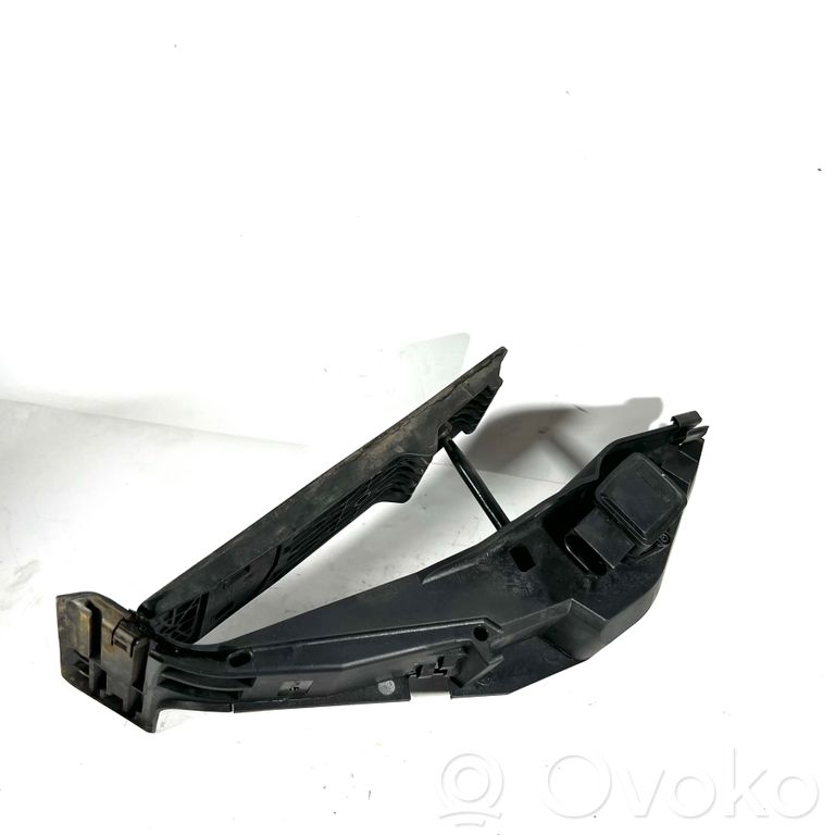 Electric accelerator pedal