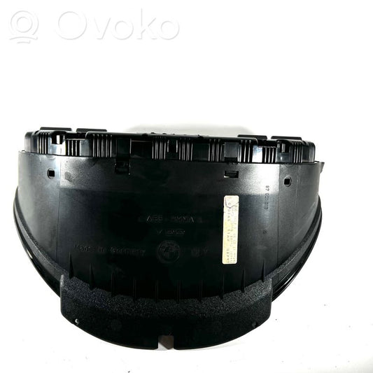 Spidometrs (instrumentu panelī)