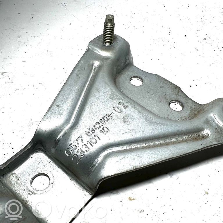 Cita veida salona detaļa