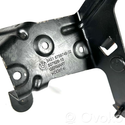 ABS bloka turētājs