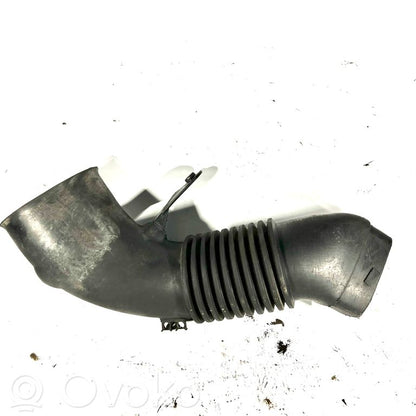 Air intake duct details