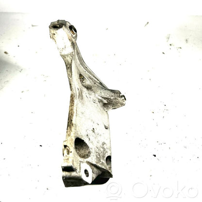 Крепление компрессора кондиционера