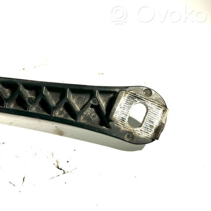 Priekšējā loga tīrītāja kājiņa