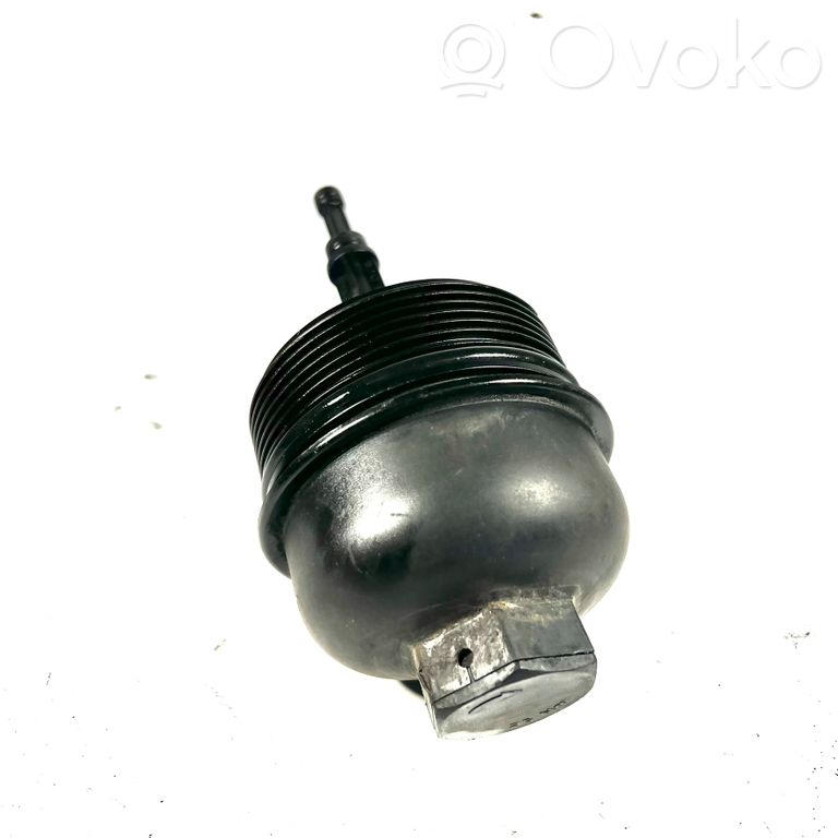 Крышка масляного фильтра