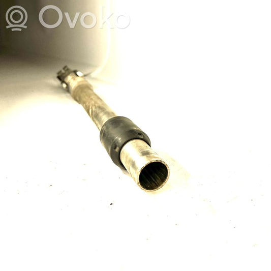 Stūresrata ass krustsavienojums