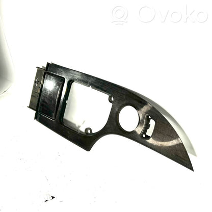 Cita veida vidus konsoles (tuneļa) elementi