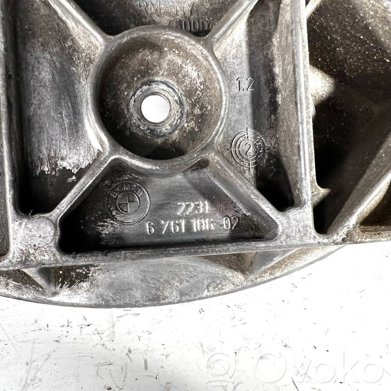 Кронштейн крепления трансмиссии