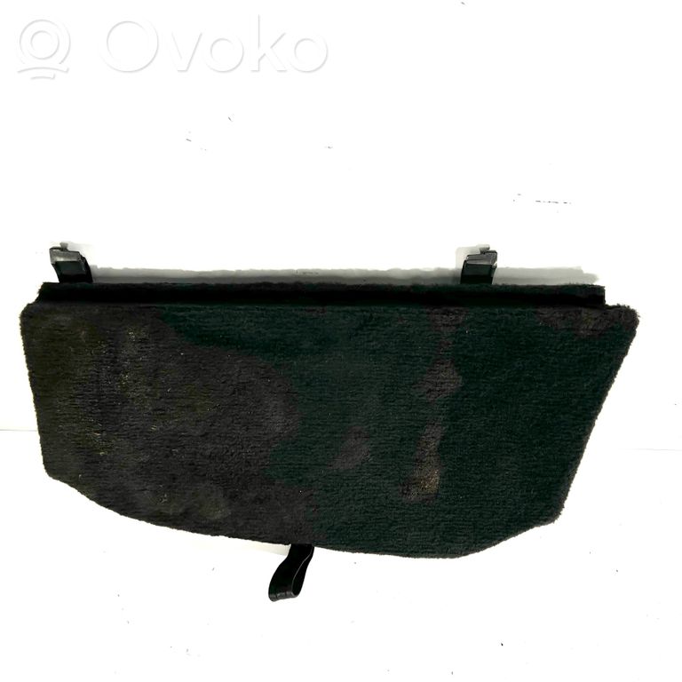 Cita veida bagāžnieka dekoratīvās apdares detaļa