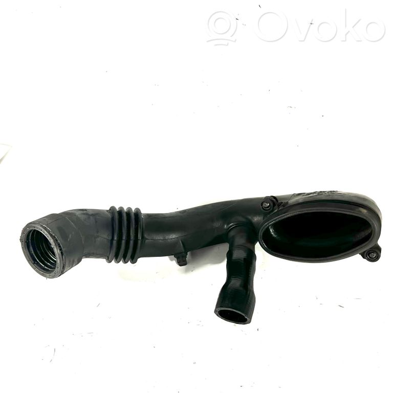 Air intake duct details