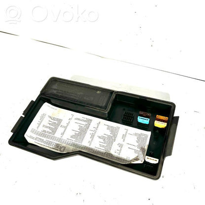 Drošinātāju Kastes vāciņš