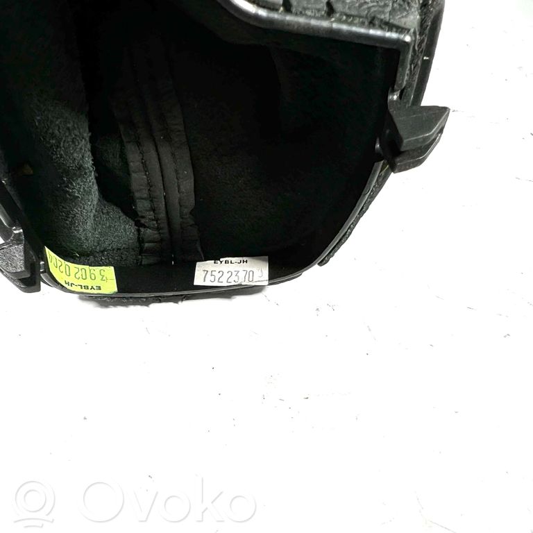 Ātrumu pārslēgšanas sviras dekoratīvā apdare (āda, uzgalis)