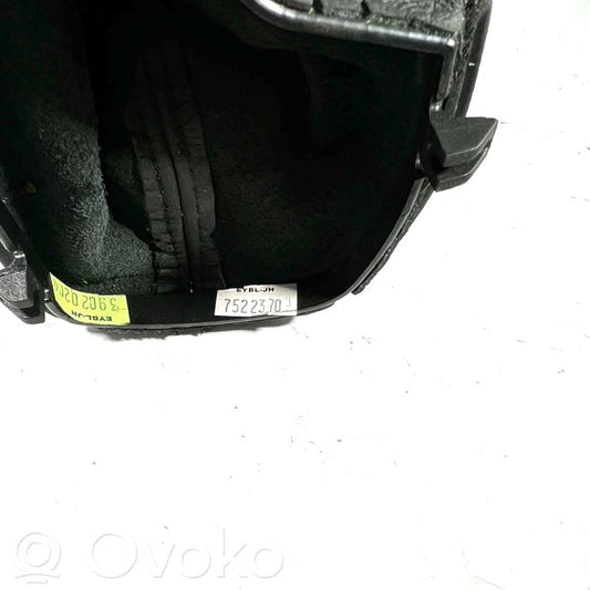 Ātrumu pārslēgšanas sviras dekoratīvā apdare (āda, uzgalis)