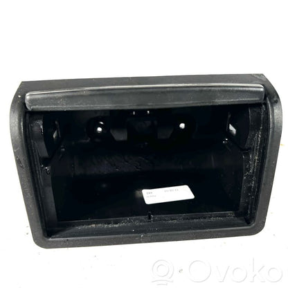 Mantu nodalījums centrālā konsole