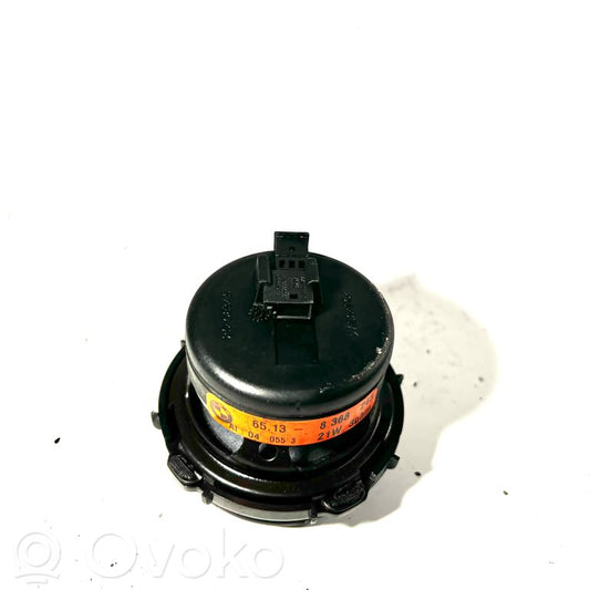 Tweeter(s) in front door