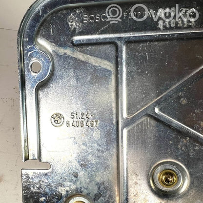 Aizmugurējā pārsega slēdzenes motorīts