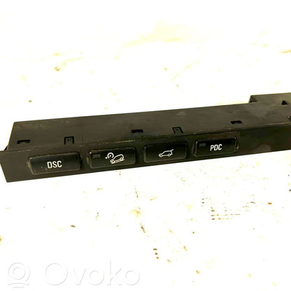 Parkošanas (PDC) sensoru slēdzis