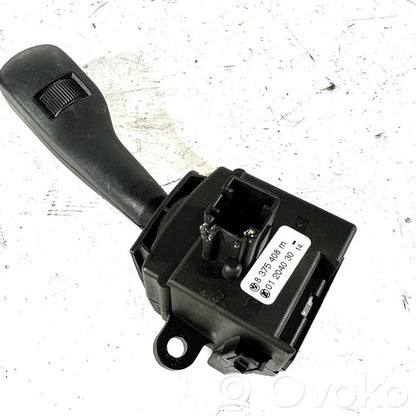 Stikla tīrītāja vadības pogas kātiņš