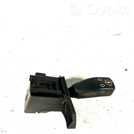 Ручка регулировки положения рулевого колеса