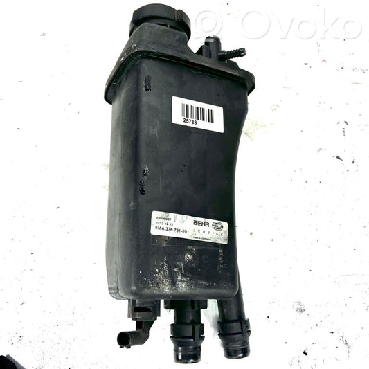 Dzesēšanas šķidruma izplešanās tvertne