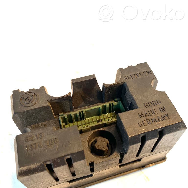 Ekrāns / displejs / mazais ekrāns