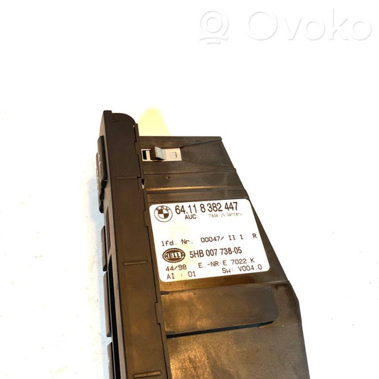 Gaisa kondicioniera / klimata kontroles / salona apsildes vadības bloks (salonā)