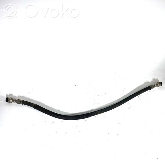 Degvielas caurulīte (-es)