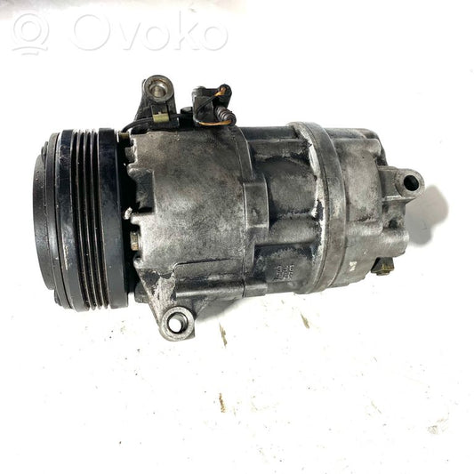 Air conditioner compressor (pump)