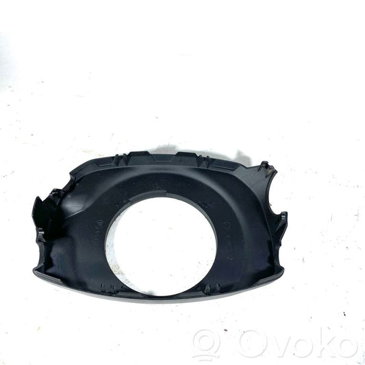 Stūres ass dekoratīvā apdare