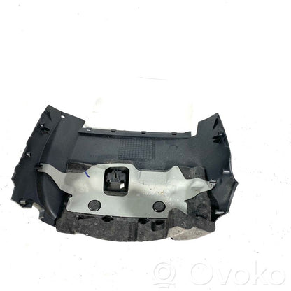 Stūres ass dekoratīvā apdare