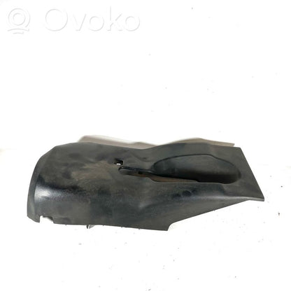 Stūres ass dekoratīvā apdare