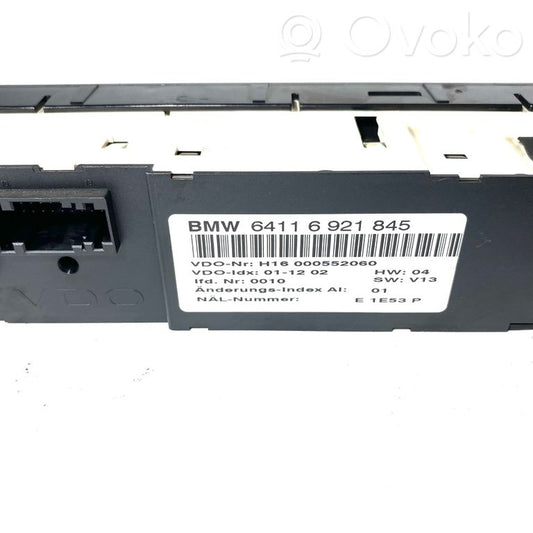 Air conditioning / climate control / interior heating control unit (in the passenger compartment)