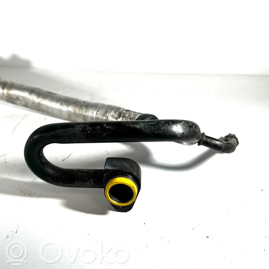 Air conditioner pipe(s) / hose(s)