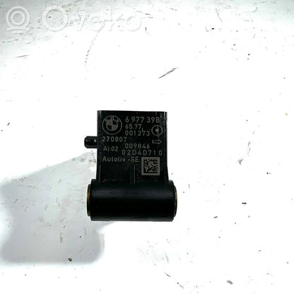Airbag impact sensor