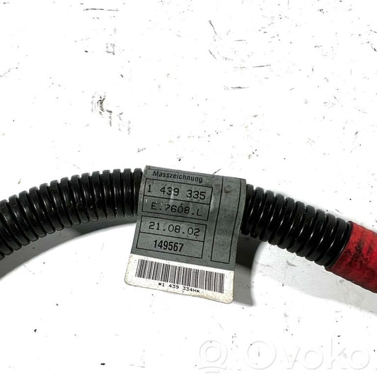 Положительный провод (аккумулятор)