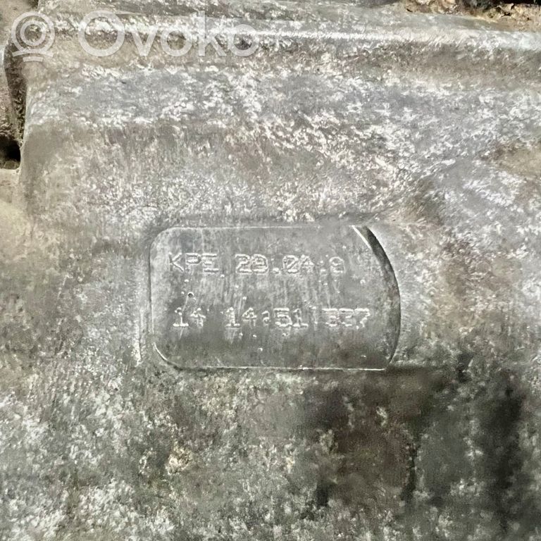 Mehāniska 6 ātrumu pārnesumkārba