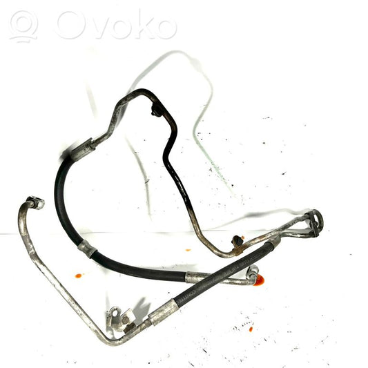 Stūres pastiprinātāja šļūtene (-es) / caurulīte (-es)