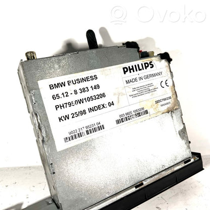 Radio / CD/DVD atskaņotājs / navigācija