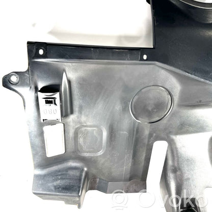 Декоративный щиток панели (нижний)