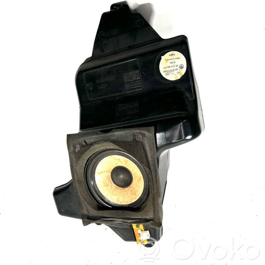 Динамик(и) в заднем стекле