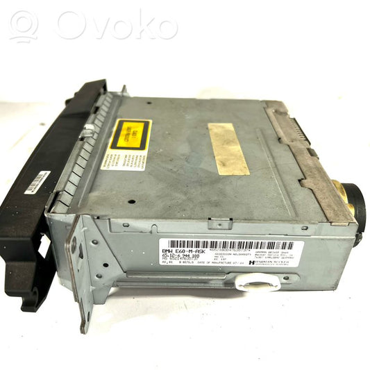 Radio / CD/DVD atskaņotājs / navigācija